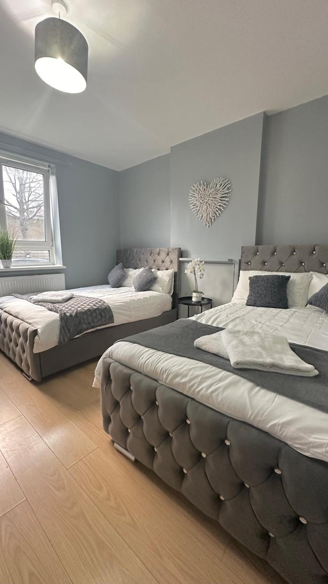 1 Bedroom Flat In Whitechapel, Londyn Zewnętrze zdjęcie